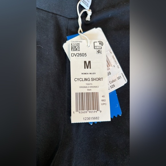 Adidas Athletic Cycling Shorts - Picture 3 of 3